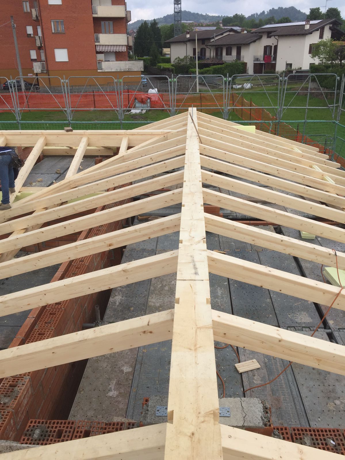 Nuova struttura in legno lamellare pretagliato - Brusnengo (BI)